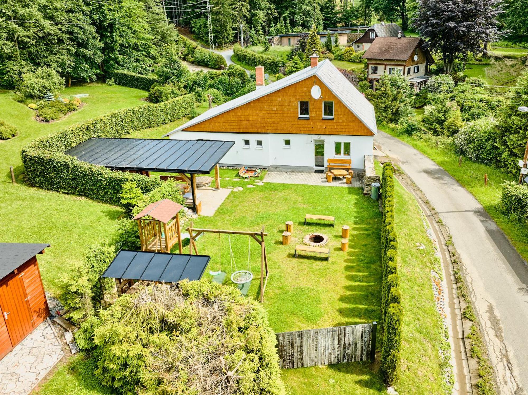 Desny Kout Villa Kouty Eksteriør bilde